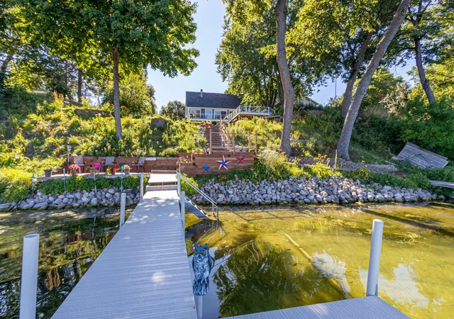 2nd image of 1301 Geneva Dr, Alexandria, MN 56308 | MLS# 7122992