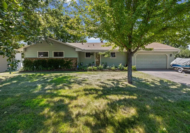 2nd image of 1319 30th St Se, Buffalo, MN 55313 | MLS# 7122994