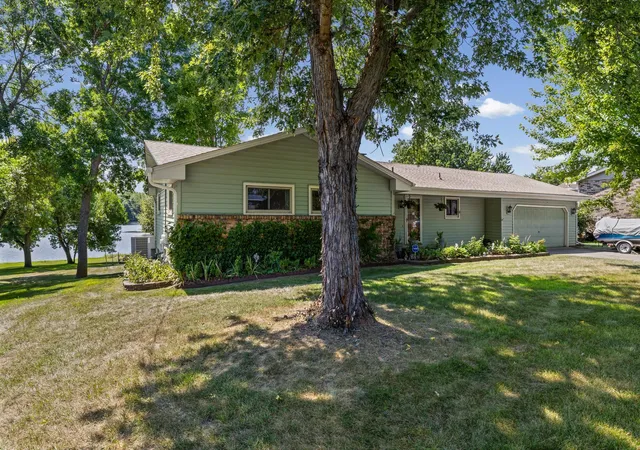 Photo 3 of Single family home for sale at 1319 30th Street Se, Buffalo, MN 55313 | MLS# 7122994 | Listing updated on 2026-09-18