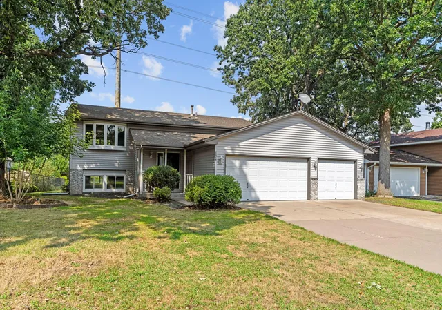 Single family home for sale at 2624 94th Avenue N, Minneapolis, MN 55444 | MLS# 7123004