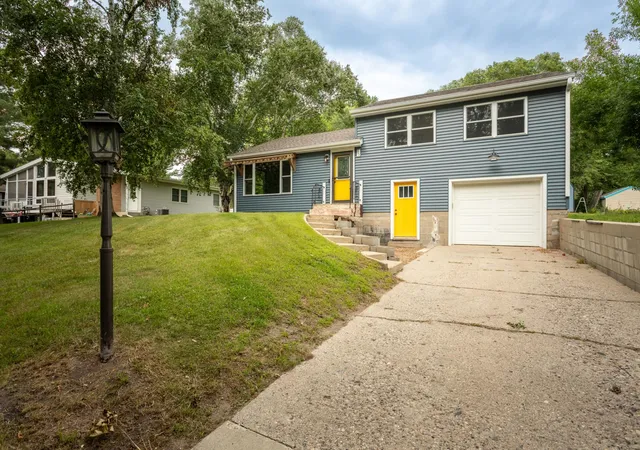 2nd image of 308 Fingal Dr, Alexandria, MN 56308 | MLS# 7123012