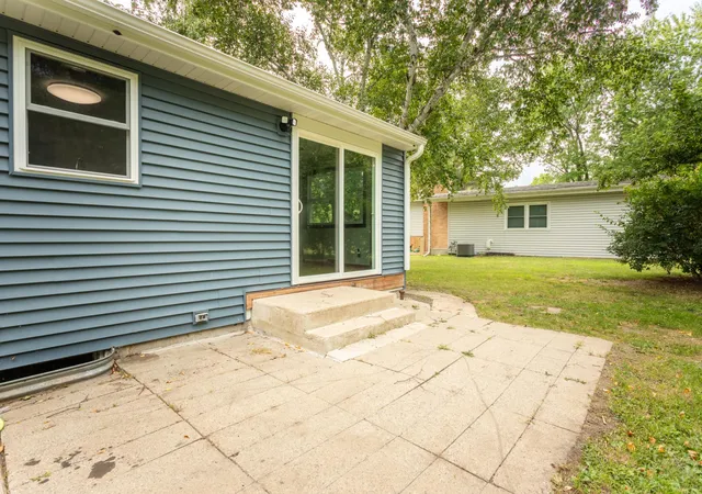 Photo 4 of Single family home for sale at 308 Fingal Dr, Alexandria, MN 56308 | MLS# 7123012 | Listing updated on 2026-10-01