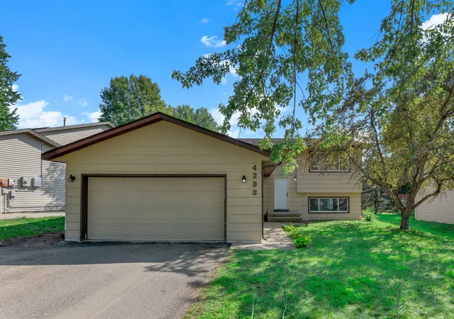 1st image of 4233 Braddock Trl, Saint Paul, MN 55123 | MLS# 7123016