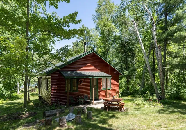 Photo 4 of Single family home for sale at 7880 County Rd 16, Pequot Lakes, MN 56472 | MLS# 7123034 | Listing updated on 2026-08-14