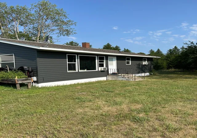 Photo 3 of Single family home for sale at 417 Henrietta Ave N, Park Rapids, MN 56470 | MLS# 7123054 | Listing updated on 2026-08-11