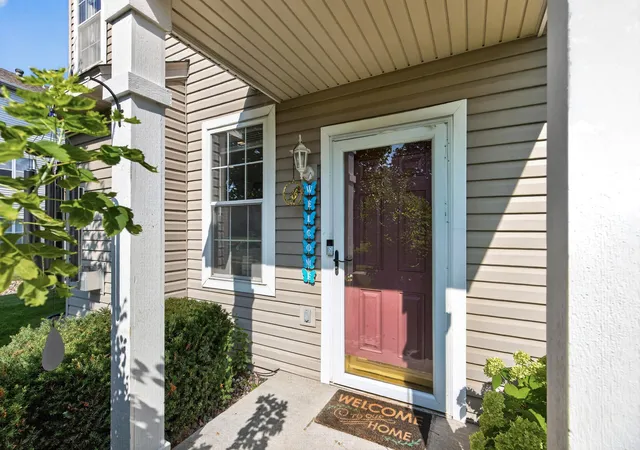 Photo 3 of Single family home for sale at 5100 Holly Ln N #1801, Minneapolis, MN 55446 | MLS# 7123069 | Listing updated on 2026-08-13
