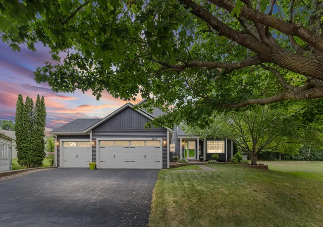 2nd image of 8555 Jorgensen Bay S, Cottage Grove, MN 55016 | MLS# 7123081