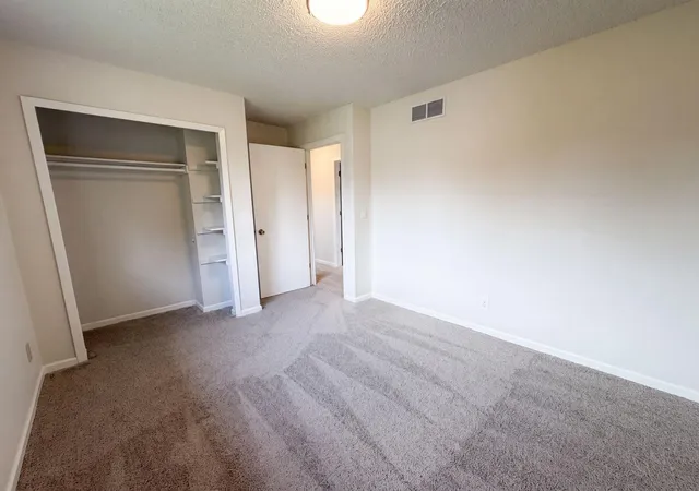 Photo 3 of Single family home for sale at 4289 159th Court W, Rosemount, MN 55068 | MLS# 7123119 | Listing updated on 2026-08-11
