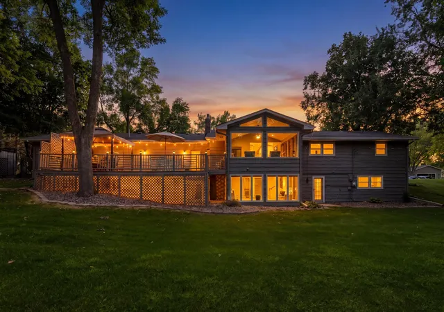 Photo 3 of Sale Pending at 6835 Rosemary Rd, Eden Prairie, MN 55346 | MLS# 7123121 | Listing updated on 2026-09-30
