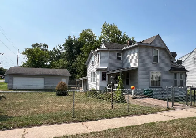 1st image of 200 1st Ave Se, Pine City, MN 55063 | MLS# 7123138