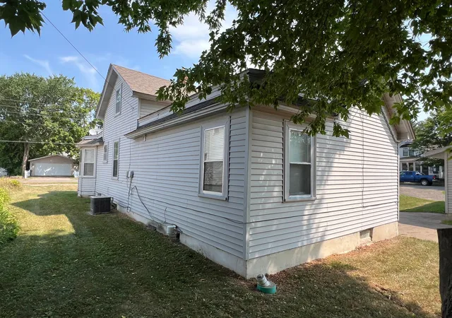 Photo 3 of Single family home for sale at 200 1st Avenue Se, Pine City, MN 55063 | MLS# 7123138 | Listing updated on 2026-10-07