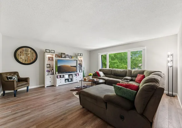 Photo 1 of Sale Pending at 6435 Vernon Ave S, Minneapolis, MN 55436 | MLS# 7123142 | Listing updated on 2026-08-20