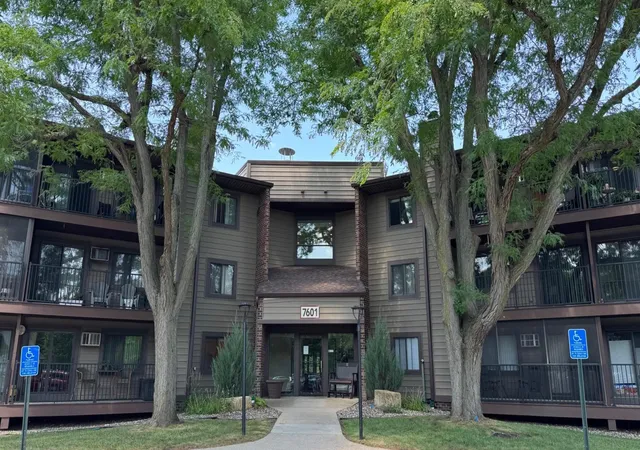 Photo 1 of Condo for sale at 7601 W 101st St #114, Bloomington, MN 55438 | MLS# 7123143 | Listing updated on 2026-10-03