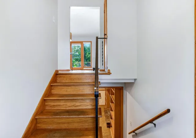 Photo 3 of Single family home for sale at 13949 Gauntlet Ct, Saint Paul, MN 55124 | MLS# 7123154 | Listing updated on 2026-09-19