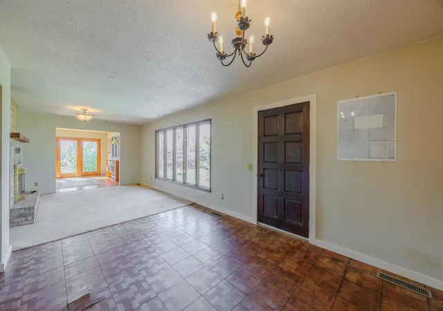 Photo 3 of Single family home for sale at 806 Balsam Ridge Rd NW, Bemidji, MN 56601 | MLS# 7123158 | Listing updated on 2026-09-20