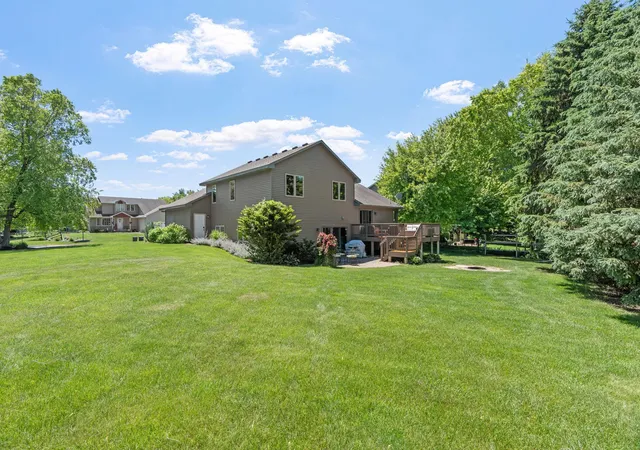 5th image of 1173 Ruffed Grouse Ct, Circle Pines, MN 55014 | MLS# 7123175