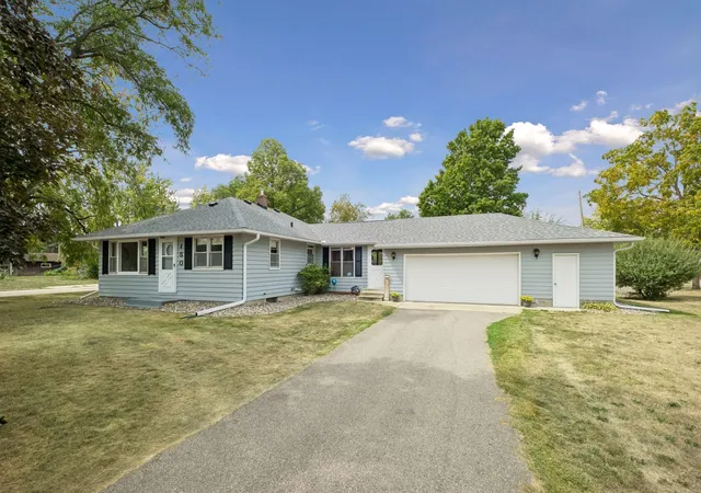 Photo 1 of Sale Pending at 150 Johnson Ave, Red Wing, MN 55066 | MLS# 7123207 | Listing updated on 2026-09-06