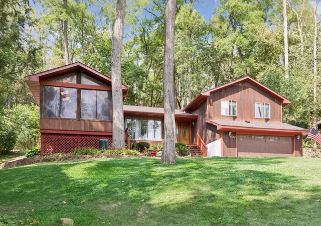 Single family home for sale at 16042 6Th St N, Lakeland, MN 55043 | MLS# 7123211