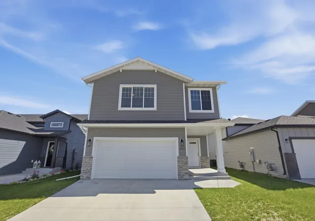 Photo 1 of Sale Pending at 1462 68th Avenue S, Fargo, ND 58104 | MLS# 7123213 | Listing updated on 2026-08-20