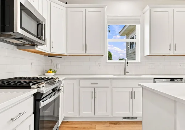 Photo 4 of Single family home for sale at 15519 Goodview Trl N, Hugo, MN 55038 | MLS# 7123215 | Listing updated on 2026-10-08