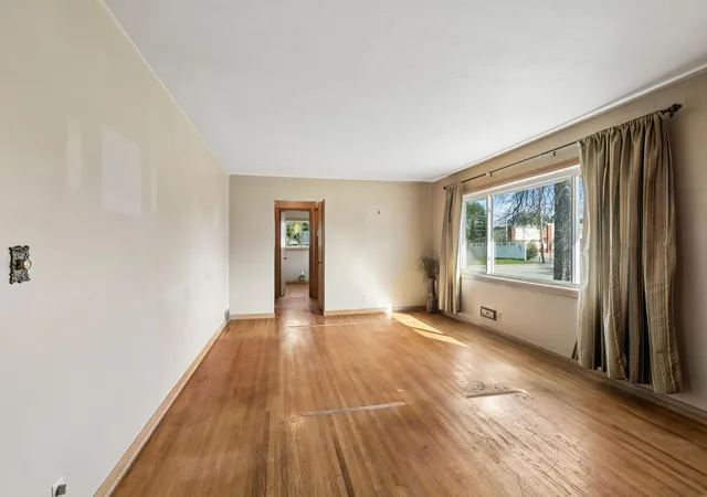 Photo 4 of Single family home for sale at 5737 Northport Dr, Minneapolis, MN 55429 | MLS# 7123225 | Listing updated on 2026-10-23