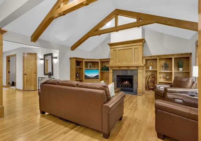 Photo 3 of Single family home for sale at 10589 Water Lily Ln, Saint Paul, MN 55129 | MLS# 7123235 | Listing updated on 2026-10-08