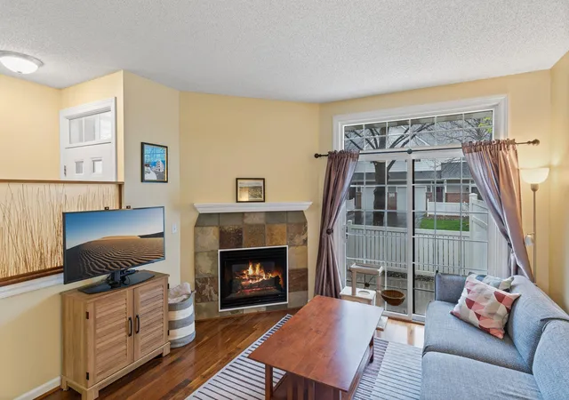 Photo 1 of Sale Pending at 17918 Cobblestone Way, Eden Prairie, MN 55347 | MLS# 7123238 | Listing updated on 2026-08-28