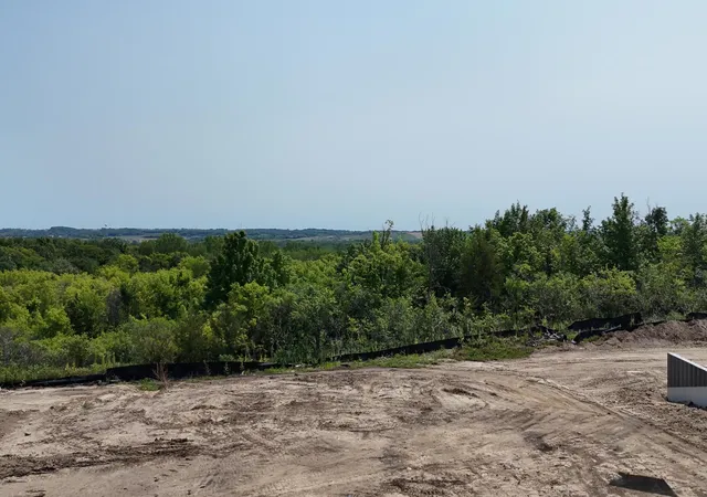 2nd image of 3753 Brookside Dr, Chaska, MN 55318 | MLS# 7123261