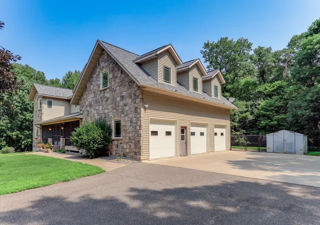 Photo 3 of Sale Pending at 1865 155th Street Nw, Monticello, MN 55362 | MLS# 7123266 | Listing updated on 2026-08-21