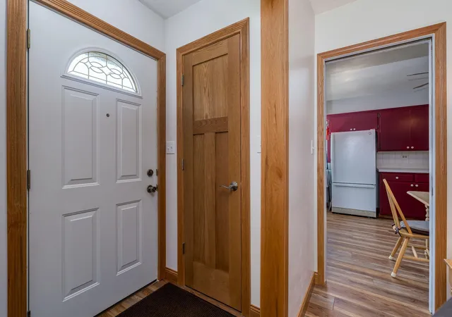 Photo 3 of Single family home for sale at 48186 Old River Blf Rd, Saint Peter, MN 56082 | MLS# 7123281 | Listing updated on 2026-09-15