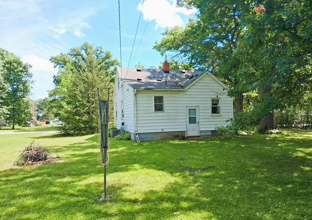 2nd image of 714 5th St Sw, Little Falls, MN 56345 | MLS# 7123286