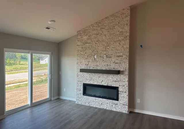 Photo 4 of Single family home for sale at 8849 63rd Street S, Cottage Grove, MN 55016 | MLS# 7123289 | Listing updated on 2026-09-19