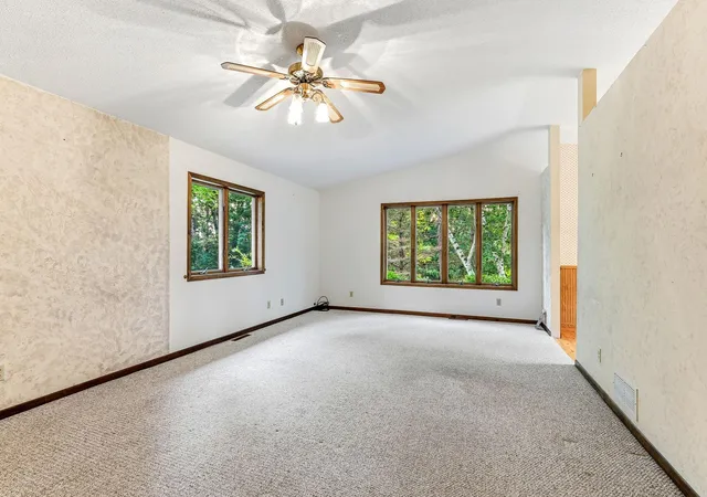 2nd image of 39258 Harder Pkwy, North Branch, MN 55056 | MLS# 7123292
