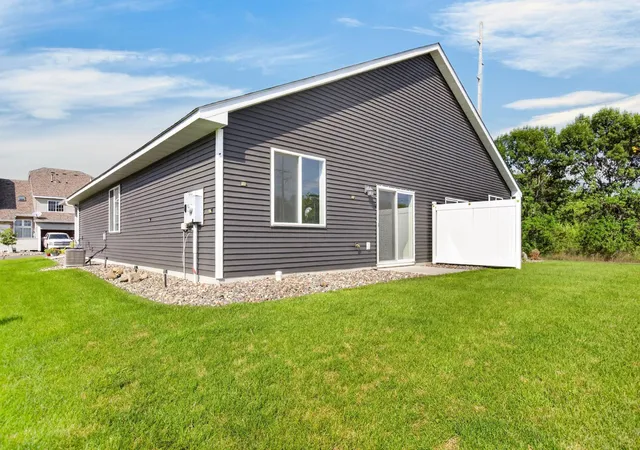 3rd image of 230 11Th Ave S, Princeton, MN 55371 | MLS# 7123325