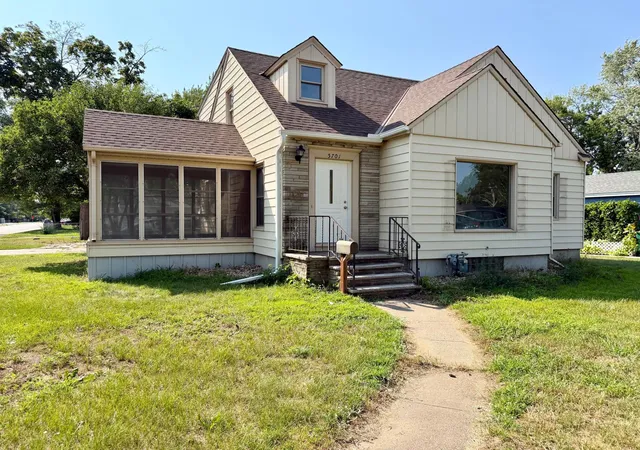 Photo 1 of Single family home for sale at 5701 Humboldt Ave N, Minneapolis, MN 55430 | MLS# 7123330 | Listing updated on 2026-08-24