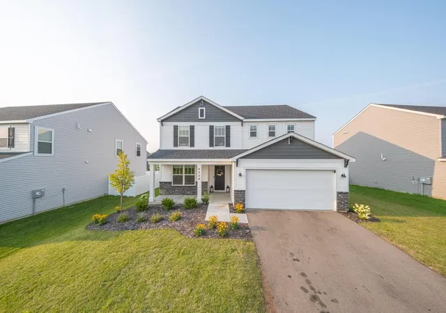 Photo 4 of Single family home for sale at 6254 Highland Hills Ln S, Cottage Grove, MN 55016 | MLS# 7123335 | Listing updated on 2026-10-02