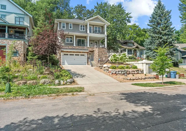 47th image of 4516 Chowen Ave S, Minneapolis, MN 55410 | MLS# 7123342