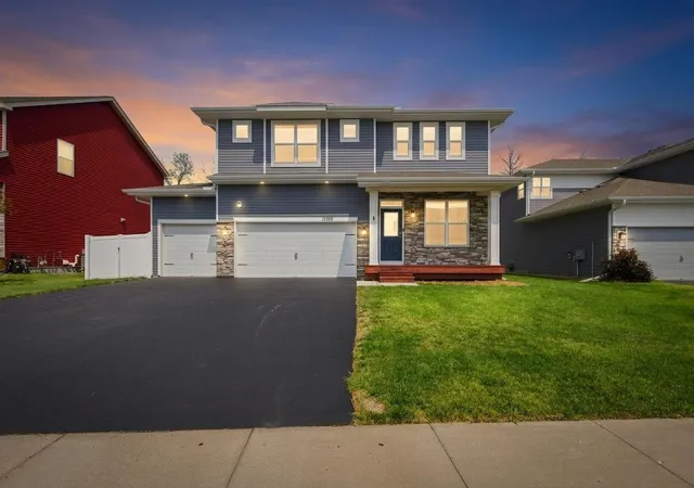 1st image of 12368 62nd St Ne, Albertville, MN 55301 | MLS# 7123348