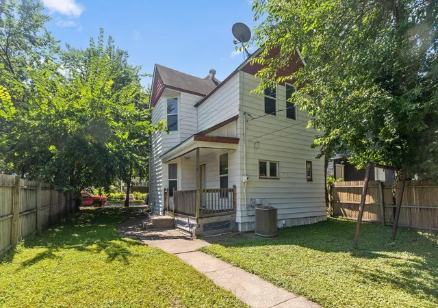 Photo 3 of Single family home for sale at 395 Lafond Ave, Saint Paul, MN 55103 | MLS# 7123356 | Listing updated on 2026-09-14
