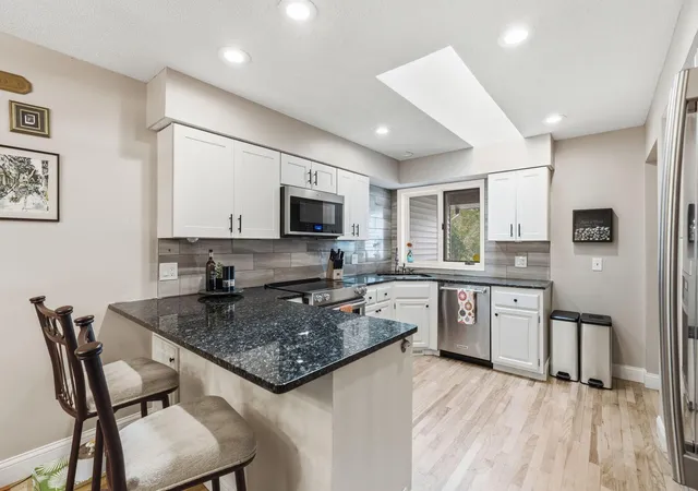 Photo 4 of Single family home for sale at 3676 Widgeon Way, Saint Paul, MN 55123 | MLS# 7123360 | Listing updated on 2026-09-04