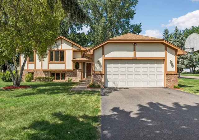 Photo 1 of Single family home for sale at 10000 31st Avenue N, Minneapolis, MN 55441 | MLS# 7123362 | Listing updated on 2026-08-27