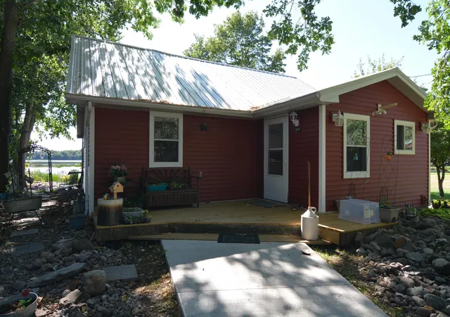 3rd image of 1215 Lake Shore Blvd, Wahkon, MN 56386 | MLS# 7123372