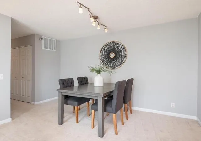 Photo 4 of Condo for sale at 6165 Chasewood Pkwy #202, Hopkins, MN 55343 | MLS# 7123390 | Listing updated on 2026-08-27