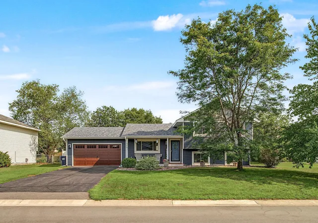Photo 1 of Sale Pending at 3661 152nd Street W, Rosemount, MN 55068 | MLS# 7123394 | Listing updated on 2026-08-26