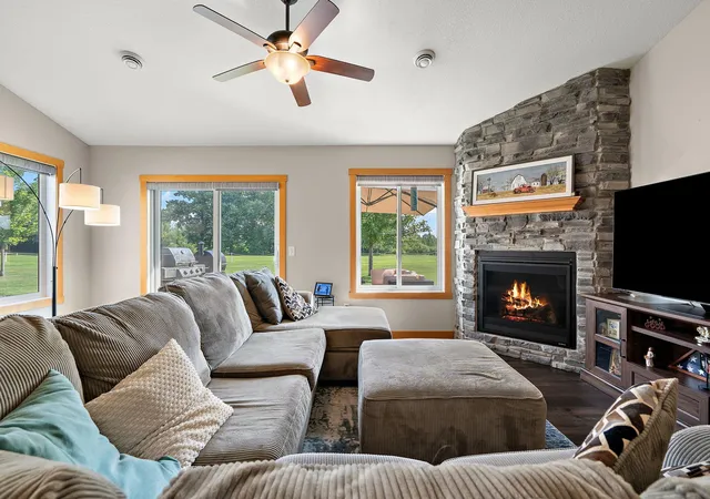 4th image of 622 Kreekview Dr, Osceola, WI 54020 | MLS# 7123401
