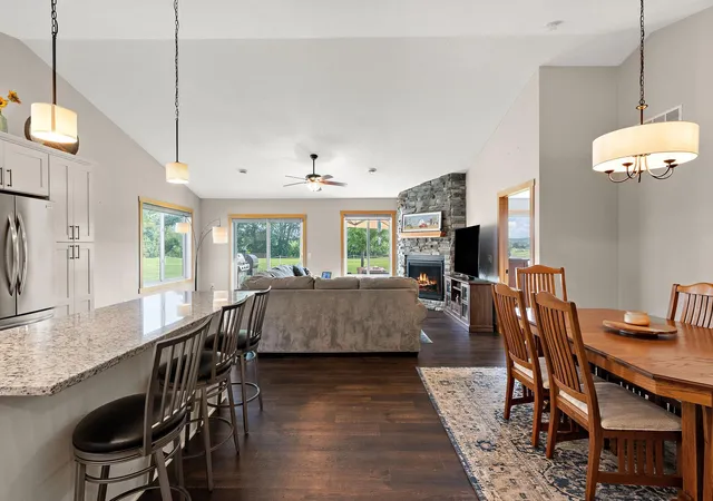 5th image of 622 Kreekview Dr, Osceola, WI 54020 | MLS# 7123401