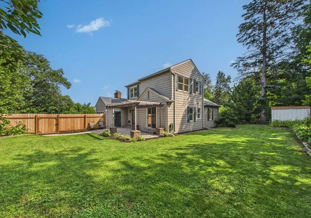 Photo 1 of Single family home for sale at 542 3rd Avenue, Excelsior, MN 55331 | MLS# 7123402 | Listing updated on 2026-09-12