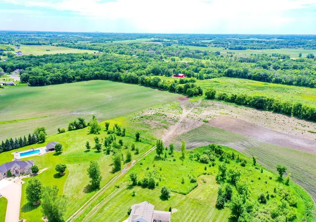 3rd image of 10160 Heather Ln, Rogers, MN 55374 | MLS# 7123415