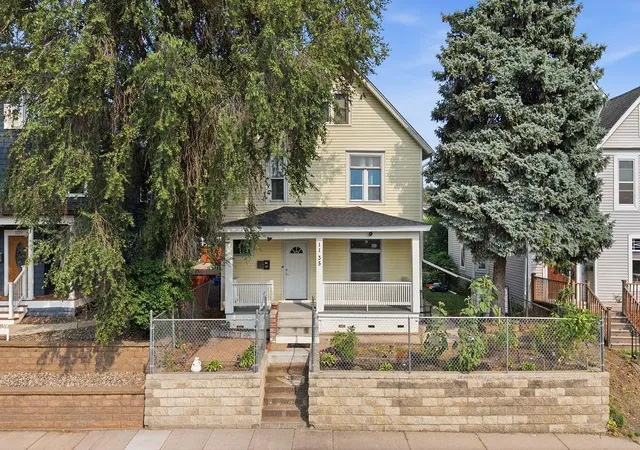 1st image of 1135 Washington St Ne, Minneapolis, MN 55413 | MLS# 7123418