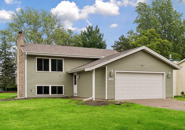 2nd image of 11843 Marigold St Nw, Minneapolis, MN 55433 | MLS# 7123420
